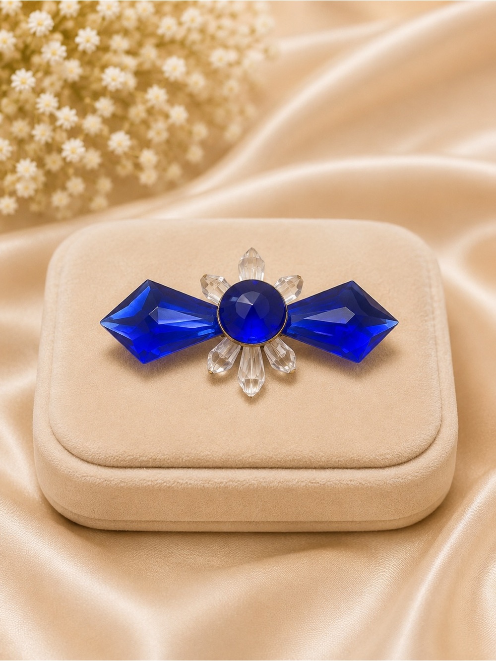 Vintage Blue Faceted Lucite Rhinestone Style Brooch Pin 3.5”